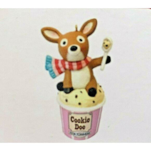 Hallmark COOKIE DOE 2021 Keepsake Ornament Ice Cream Reindeer - Picture 2 of 6